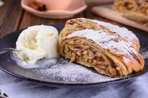 Apple strudel